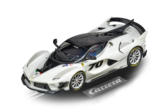 carrera-digital-132-ferrari-fxx-k-evoluzione-slotcar-no-70-mit-licht image 1