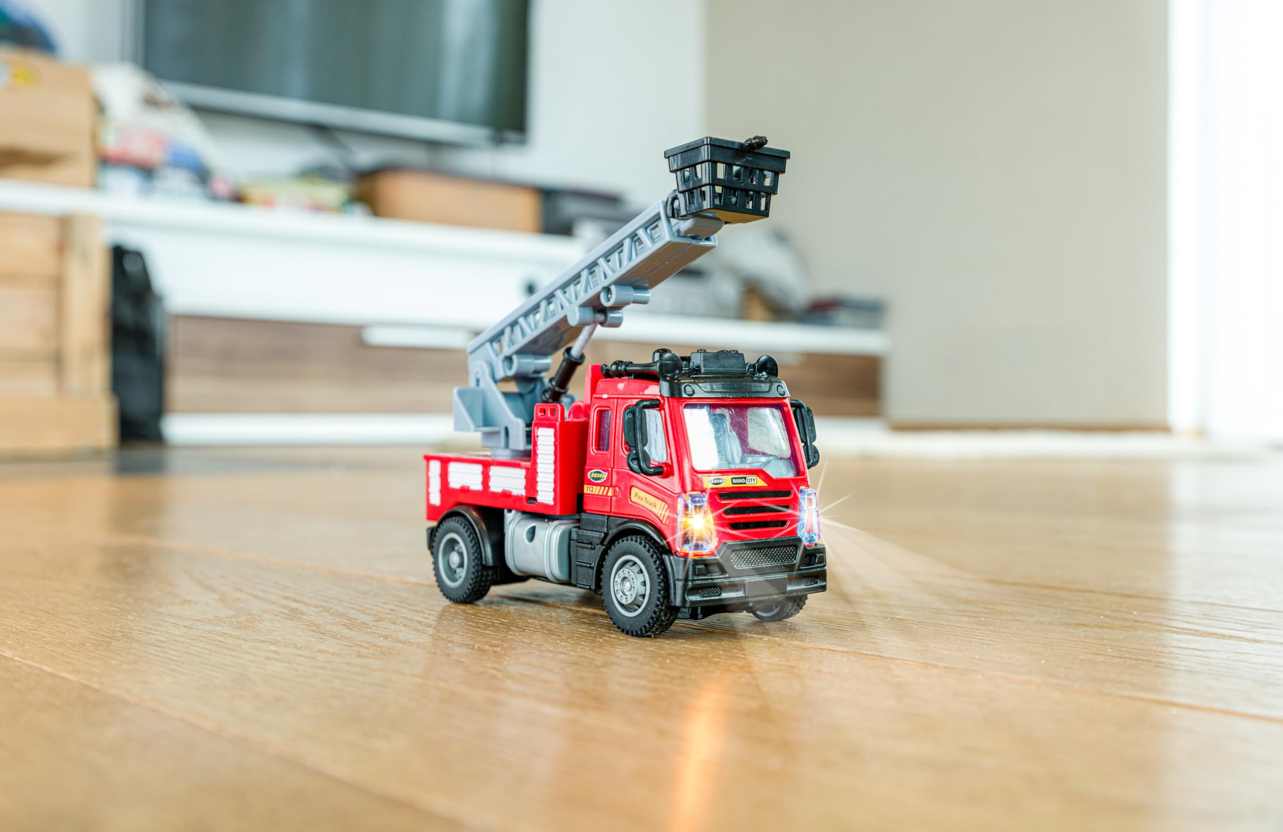 carson-nano-city-feuerwehr-1-50-rc-auto-rot-mit-drehleiter image 6
