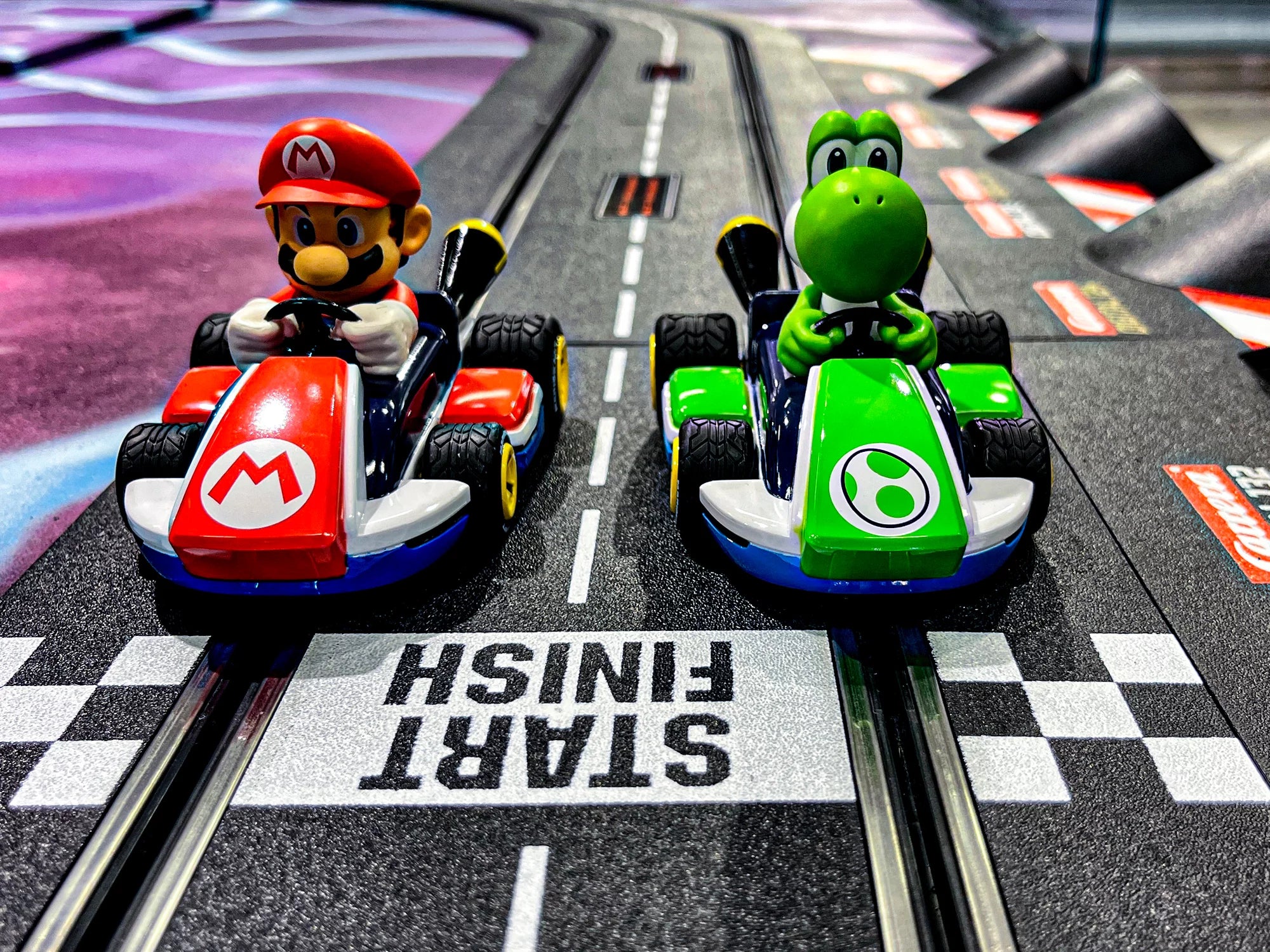 carrera-go-mario-kart-yoshi-slotcar-rennauto image 3