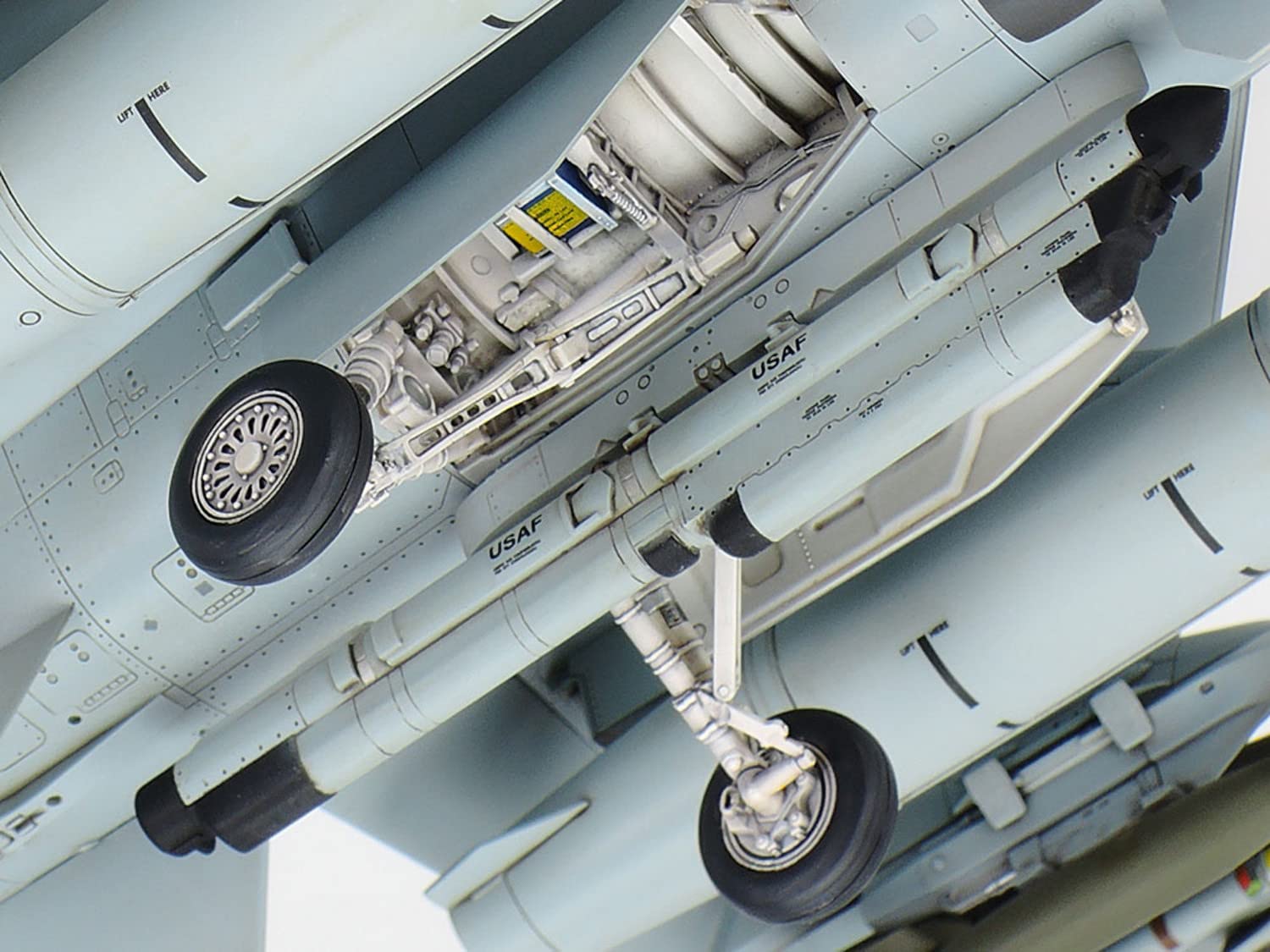tamiya-f-16c-block-25-32-modellbausatz-1-48-lockheed-martin image 6