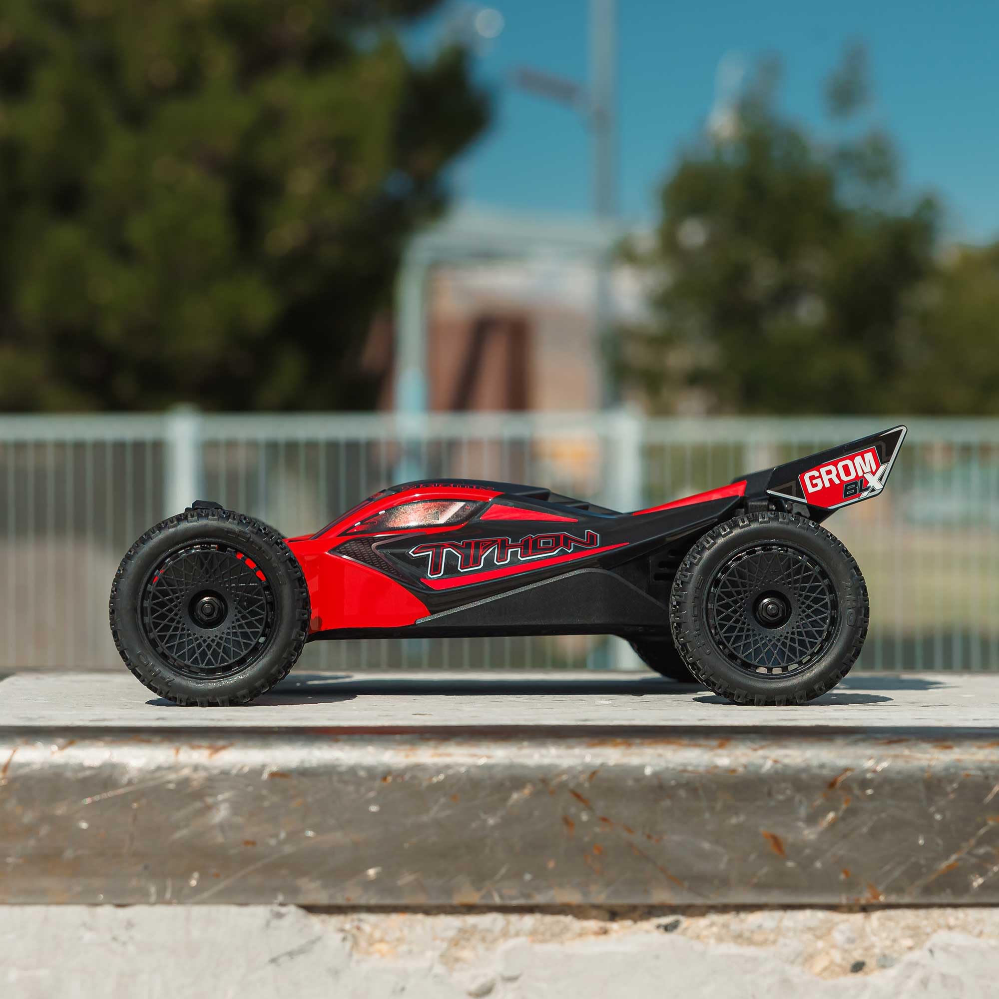 arrma-typhon-grom-223s-buggy-1-14-rtr-brushless-rot image 3