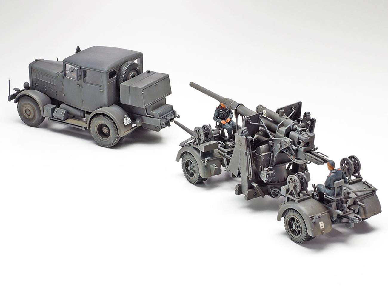 tamiya-static-models-37027-ss-100-mit-flak37-1-48-set image 6