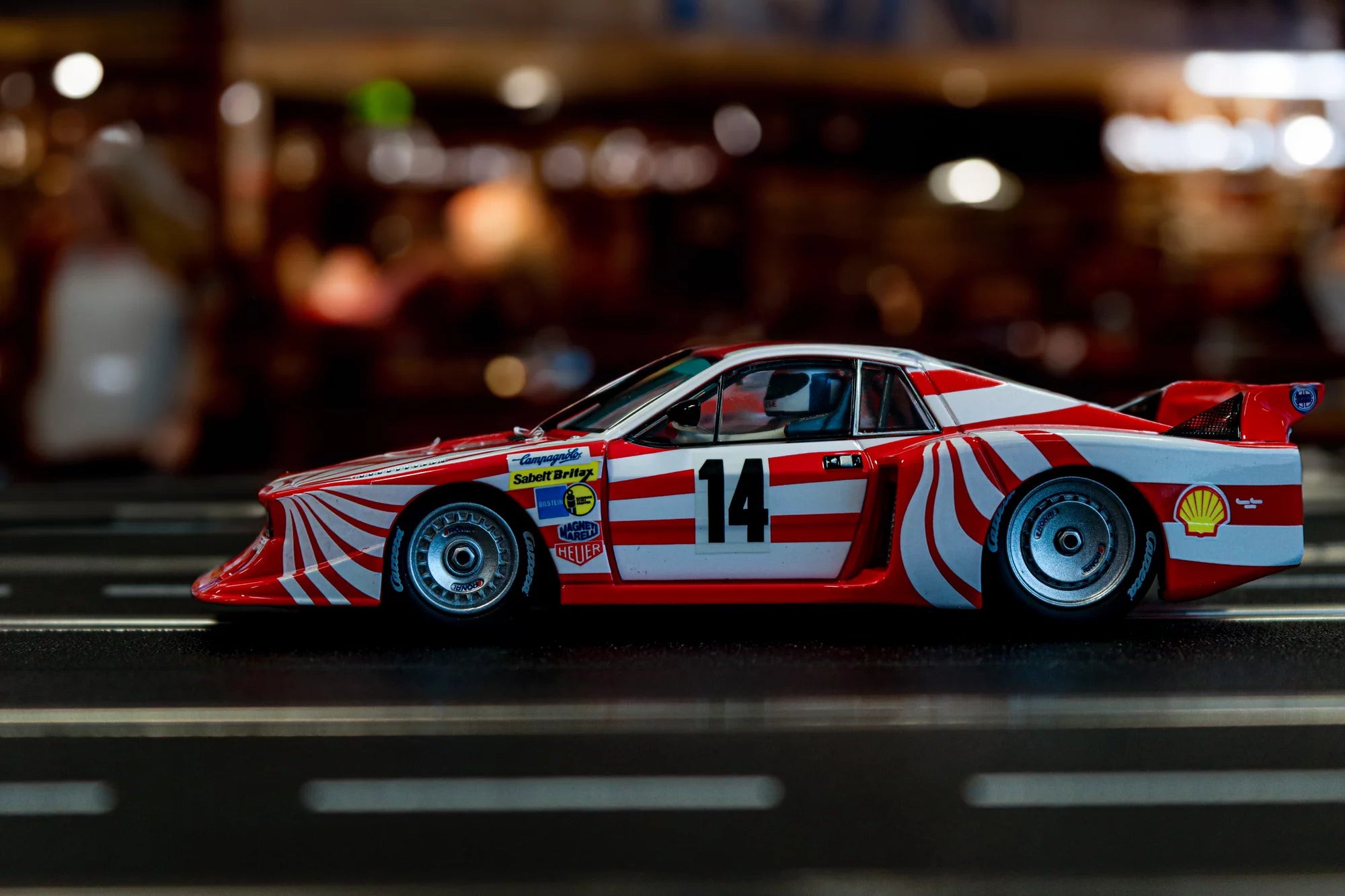 carrera-digital-132-lancia-beta-montecarlo-slotcar-no-14-1-32-mit-licht image 3