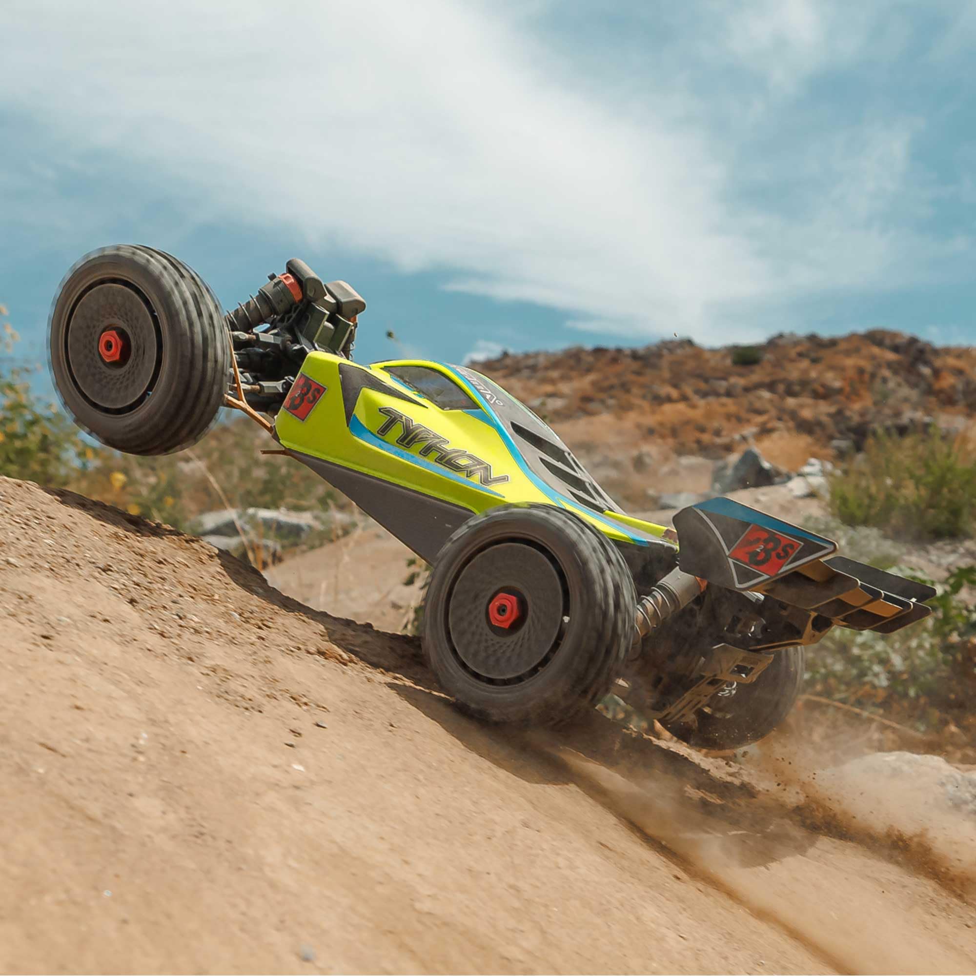 arrma-typhon-223s-dsc-4x4-rtr-brushless-buggy-gelb-1-8 image 4