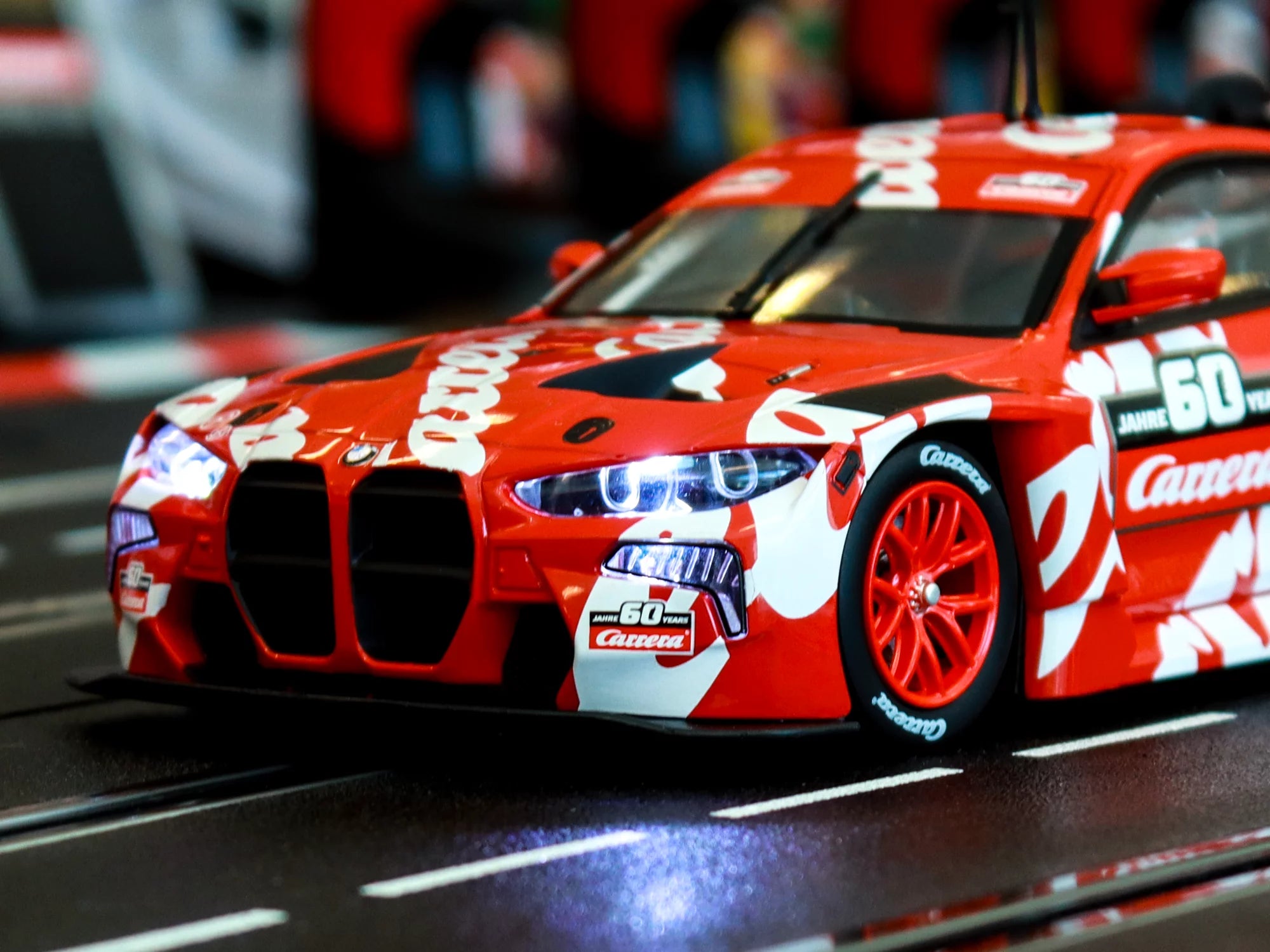 carrera-digital-124-bmw-m4-gt3-60-jahre-slotcar-no-60 image 2