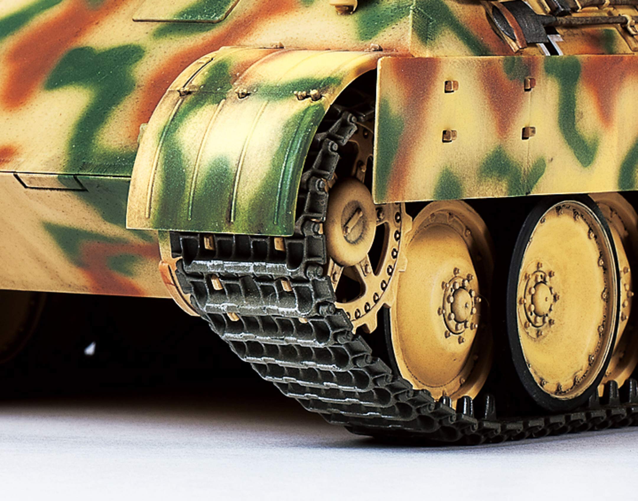 tamiya-300035345-panther-ausf-d-modellbausatz-1-35-unlackiert image 8