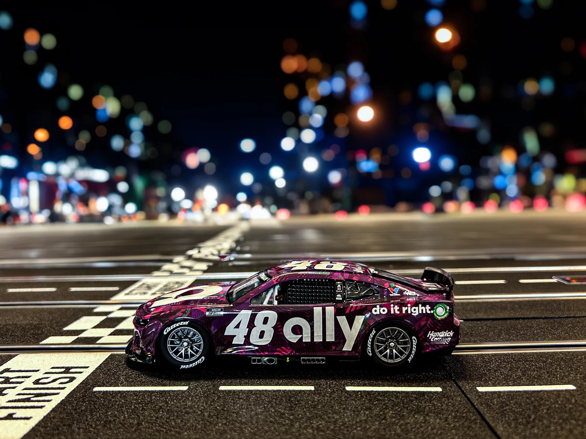 carrera-digital-132-nascar-camaro-nextgen-zl1-no-48-slotcar image 3