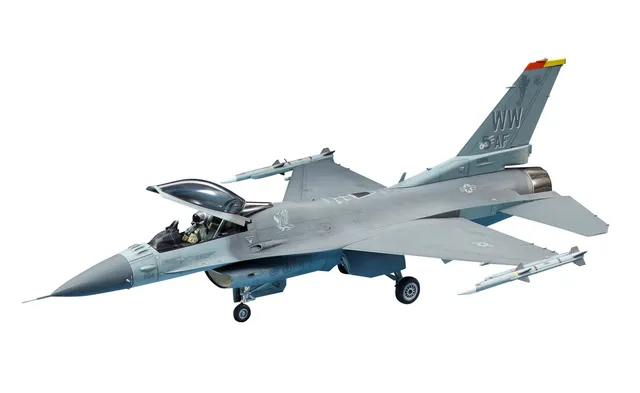 tamiya-60786-f-16cj-fighting-falcon-bausatz-1-72 image 1