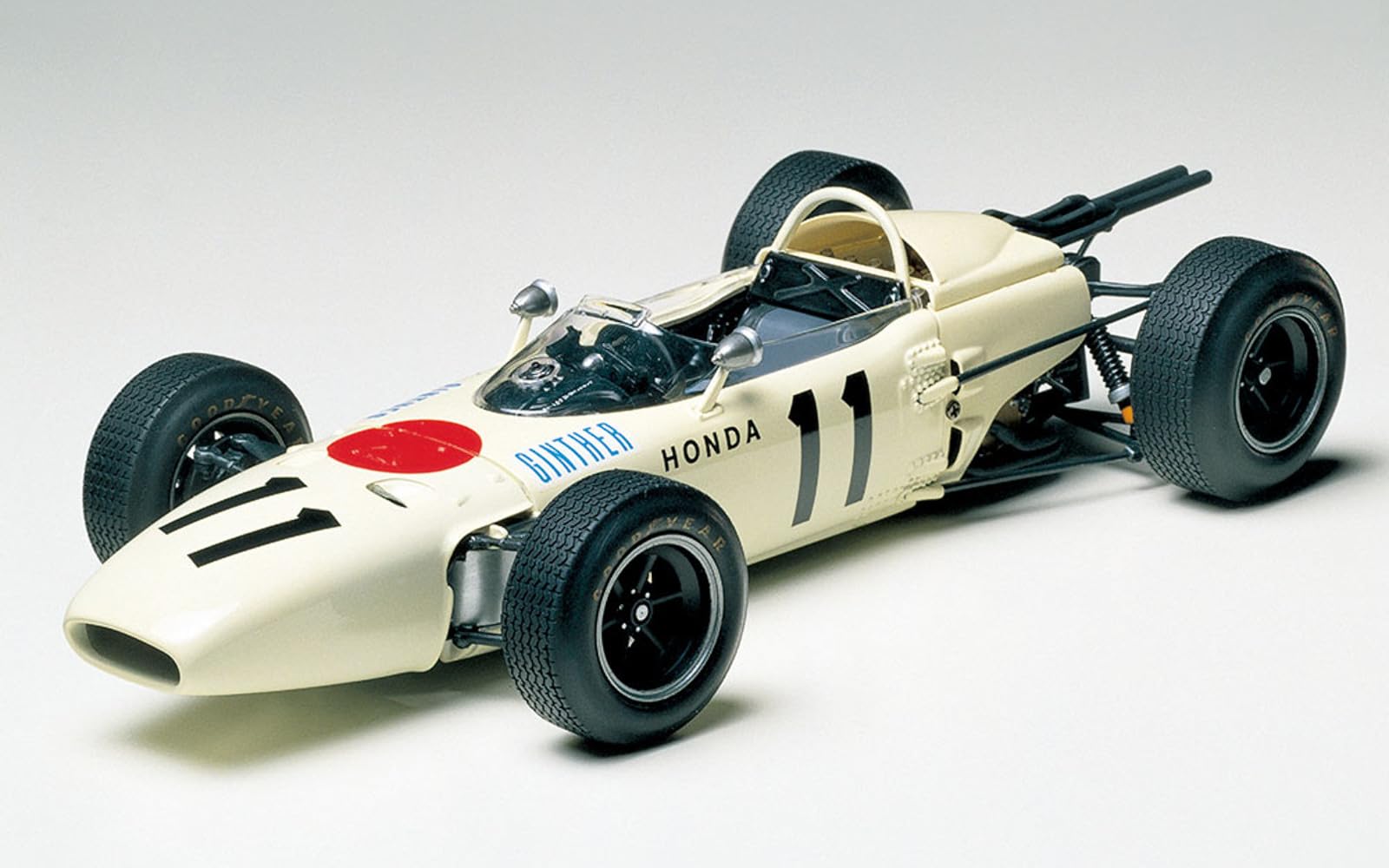 tamiya-honda-ra272-1-20-rennwagen-bausatz-unlackiert image 3