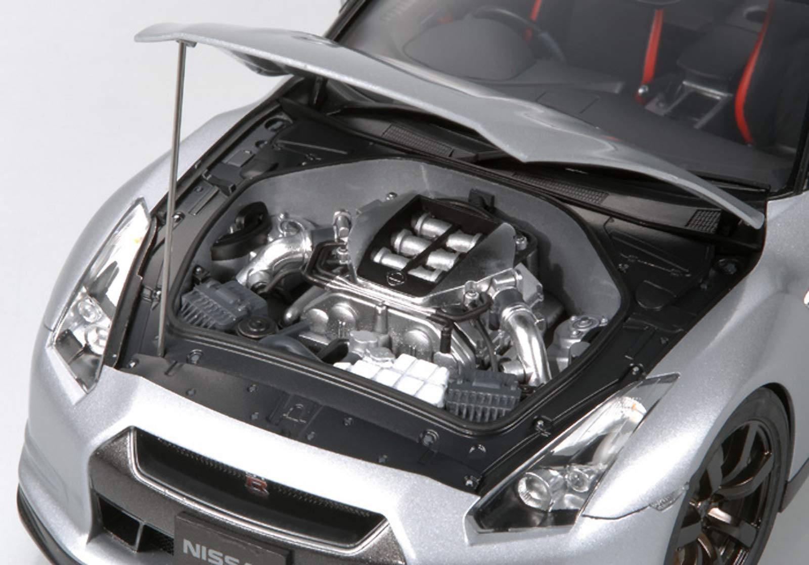 tamiya-300024300-nissan-gt-r-modellbausatz-1-24-unlackiert image 5