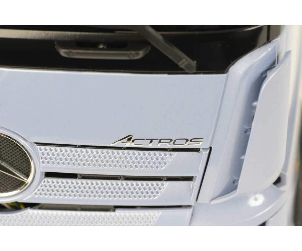 tamiya-mercedes-actros-1851-gigaspace-truck-1-14-bausatz image 4