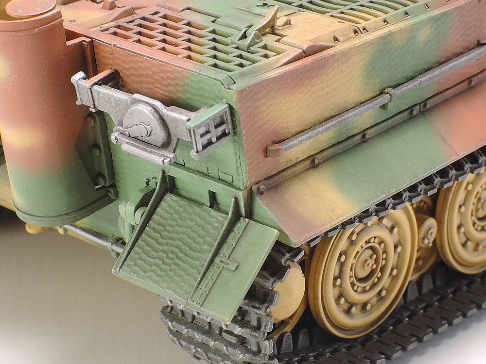 tamiya-32591-sturmtiger-38cm-1-48-plastikbausatz-panzer image 6