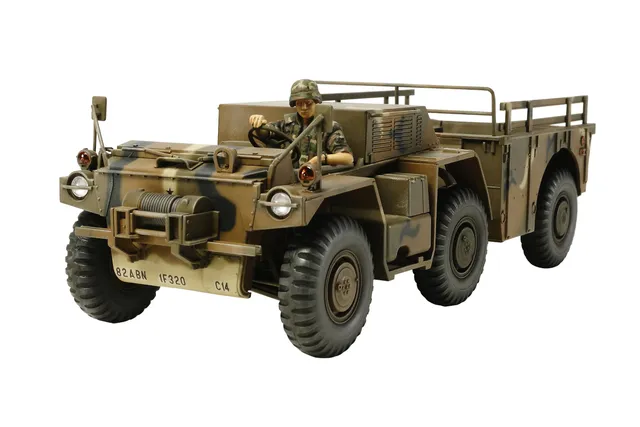tamiya-m561-gama-goat-1-35-transport-fahrzeug-bausatz image 1