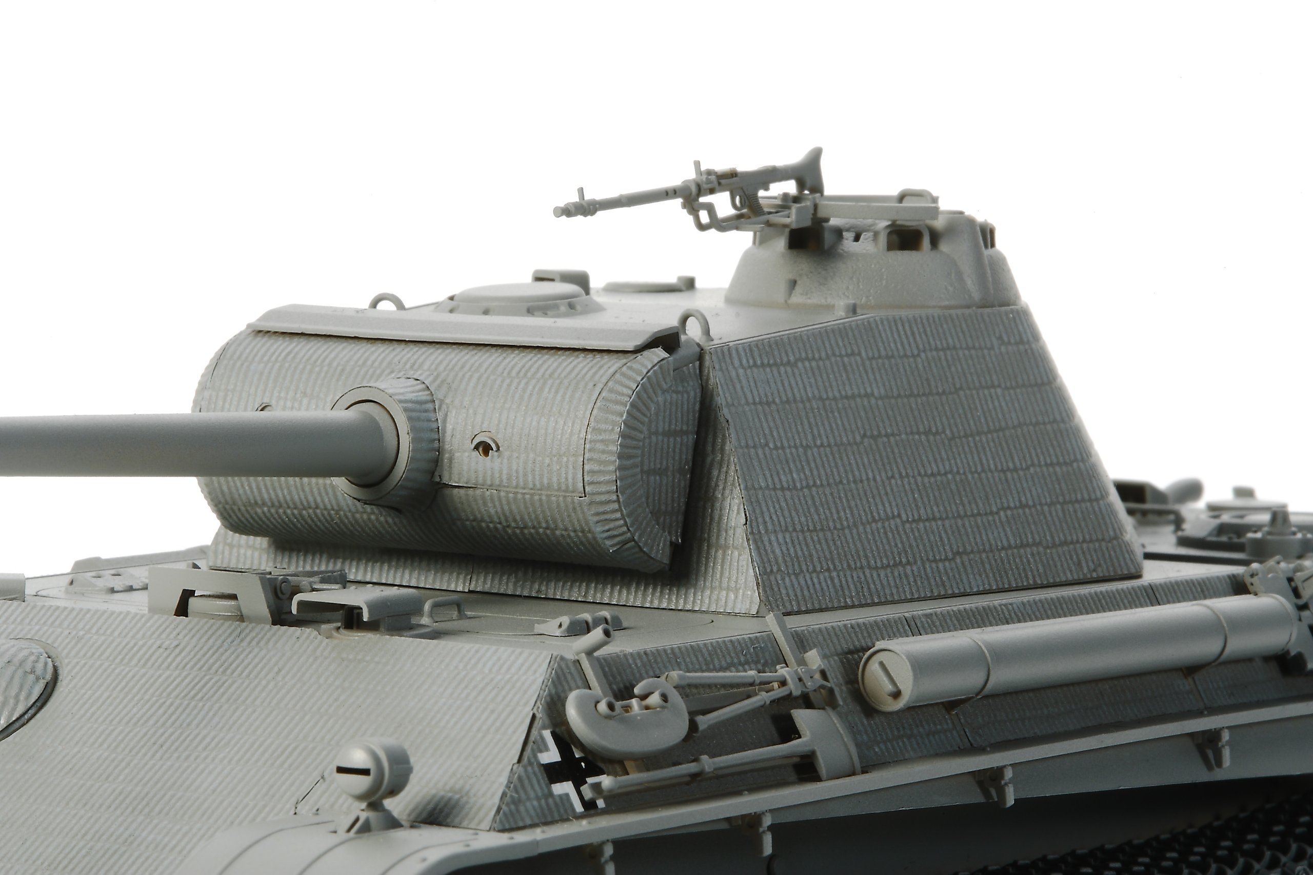 tamiya-zimmerit-bogen-panther-g-early-1-35 image 2