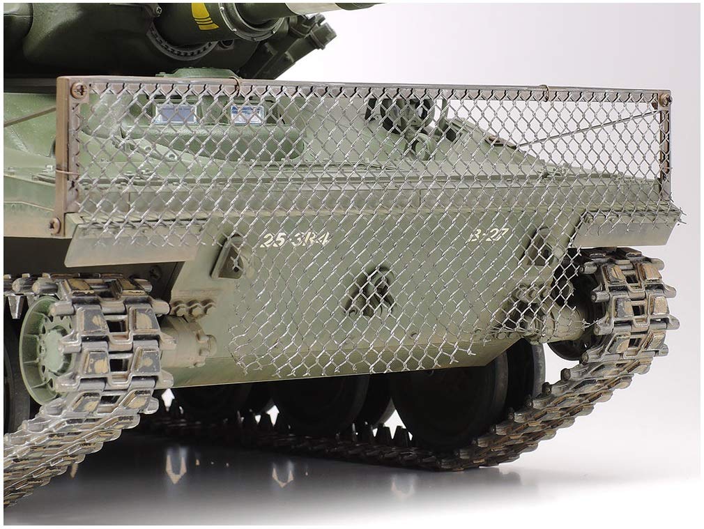 tamiya-us-m551-sheridan-1-16-standmodell-plastikbausatz-panzer image 4