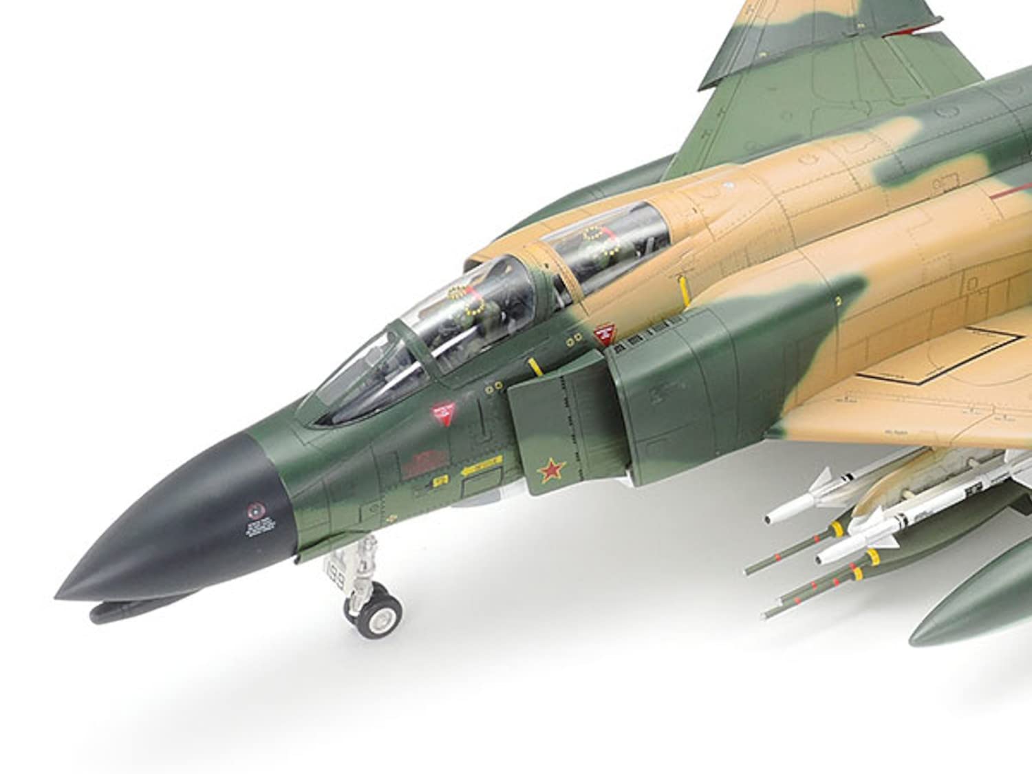 tamiya-mcdonnell-f-4-c-d-phantom-ii-flugzeug-1-32-bausatz image 6