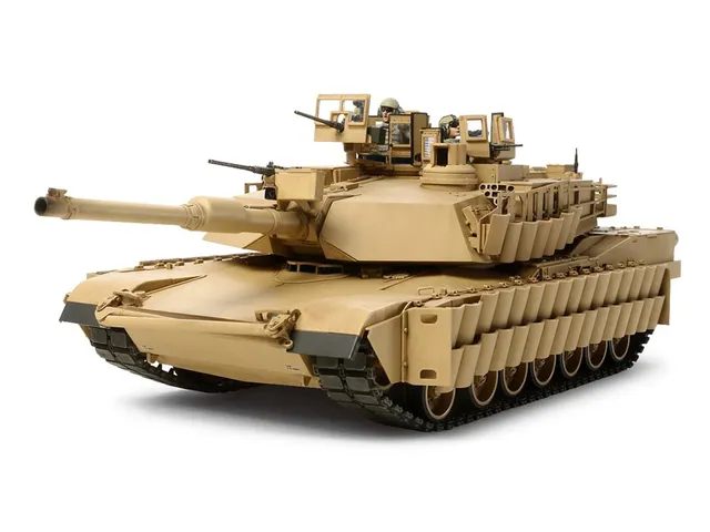 tamiya-35326-m1a2-sep-abrams-tusk-ii-panzerbausatz-1-35 image 1