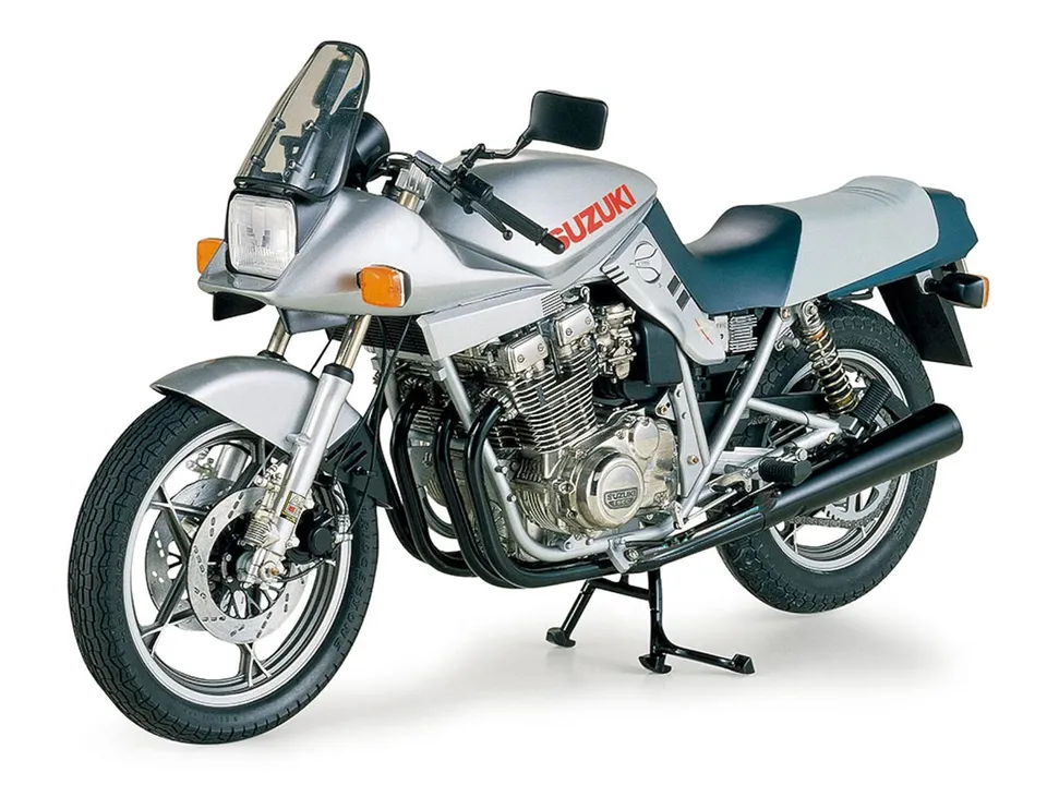 tamiya-suzuki-gsx1100s-katana-1-6-modellbausatz-1980 image 1