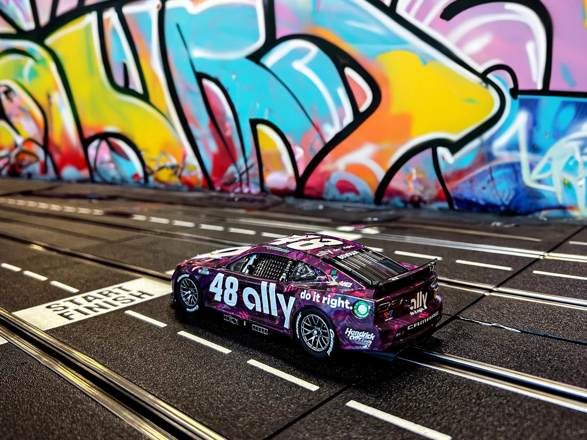 carrera-digital-132-nascar-camaro-nextgen-zl1-no-48-slotcar image 4