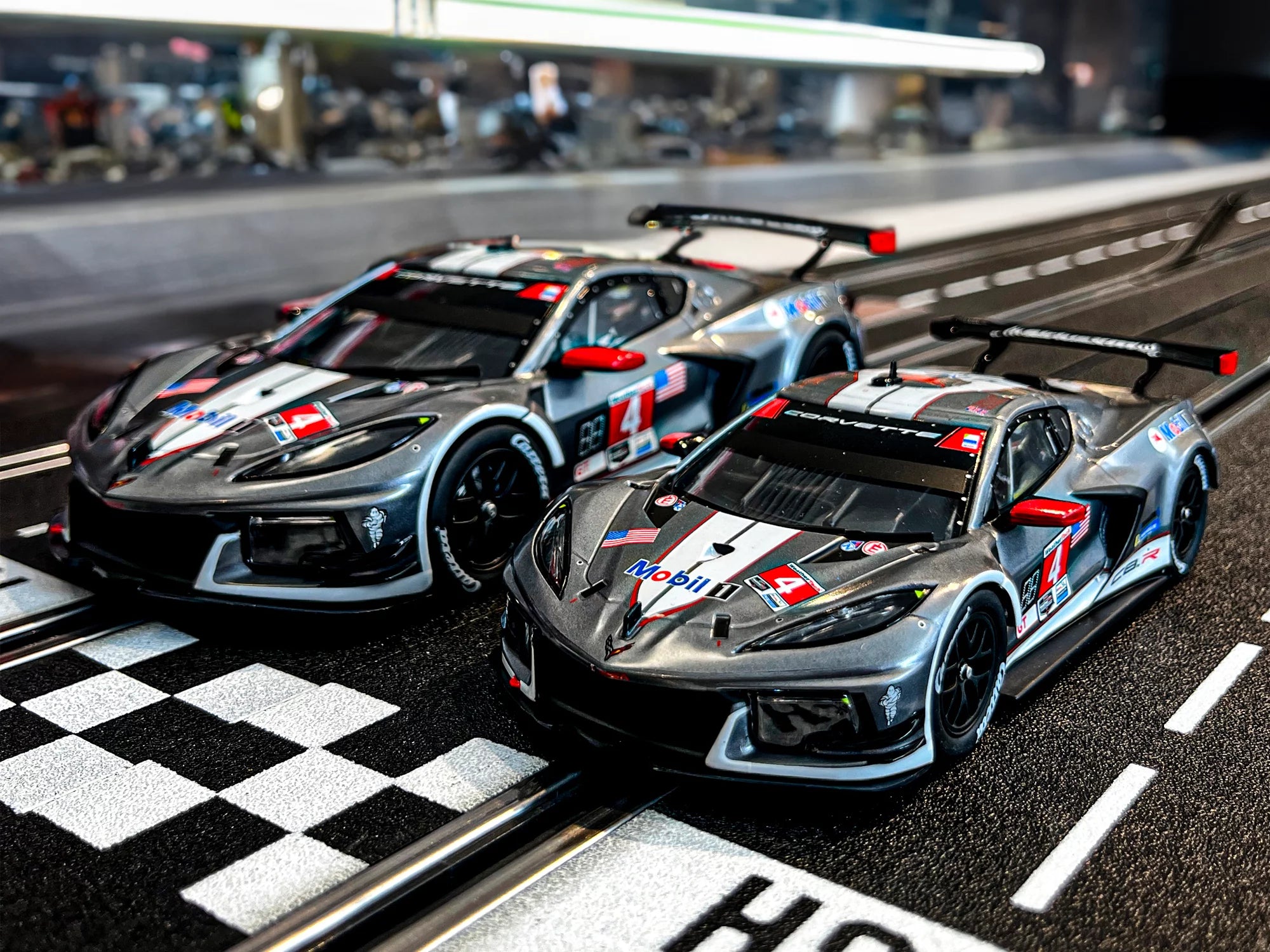 carrera-digital-124-chevrolet-corvette-c8-r-no-4-slotcar-1-24-mit-licht image 2
