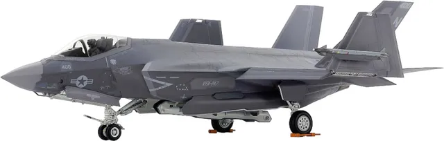 tamiya-f-35c-lightning-ii-flugzeugmodell-bausatz-1-48 image 1