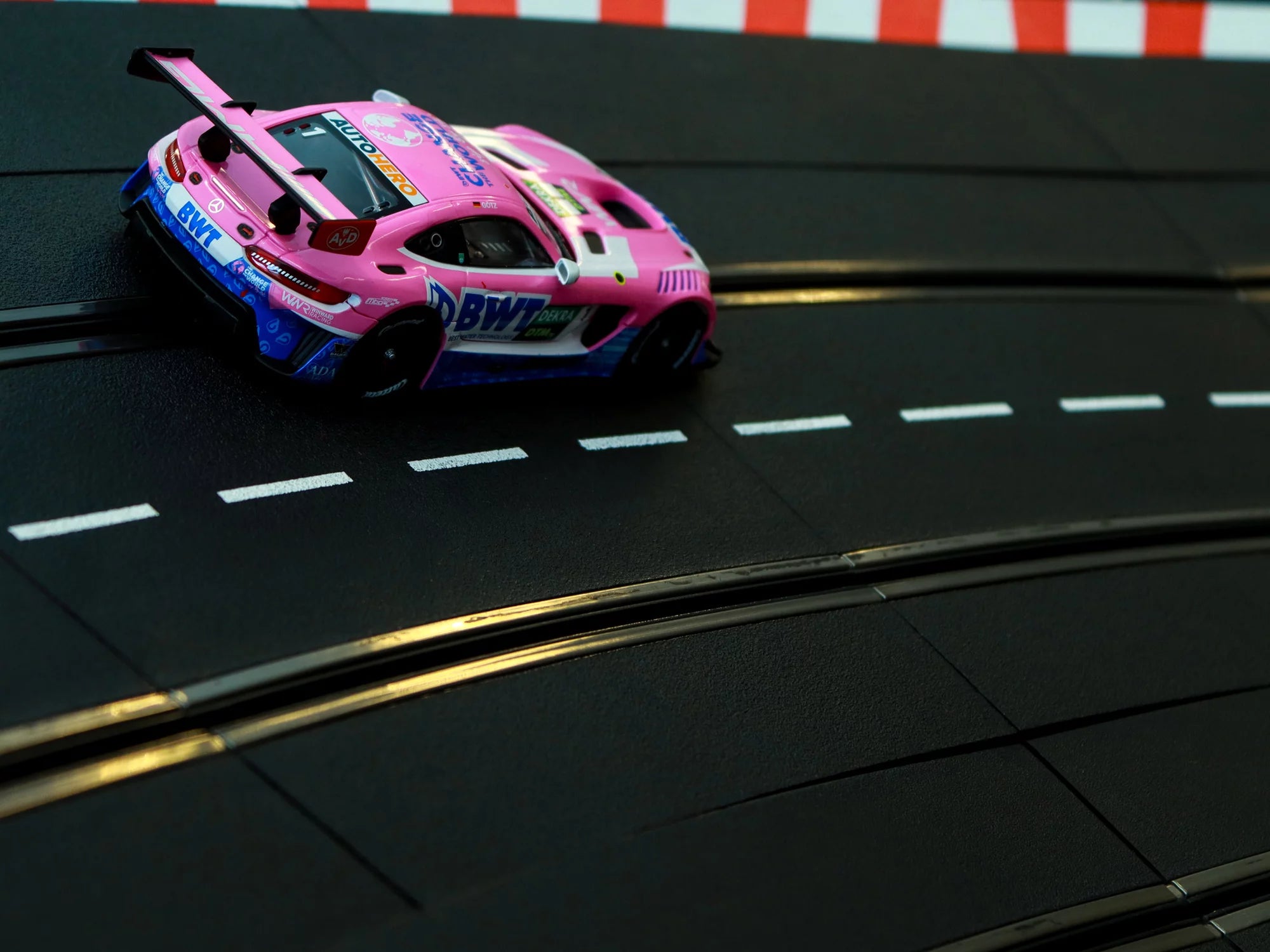 carrera-digital-132-mercedes-amg-gt3-evo-winward-no-1-slotcar image 2