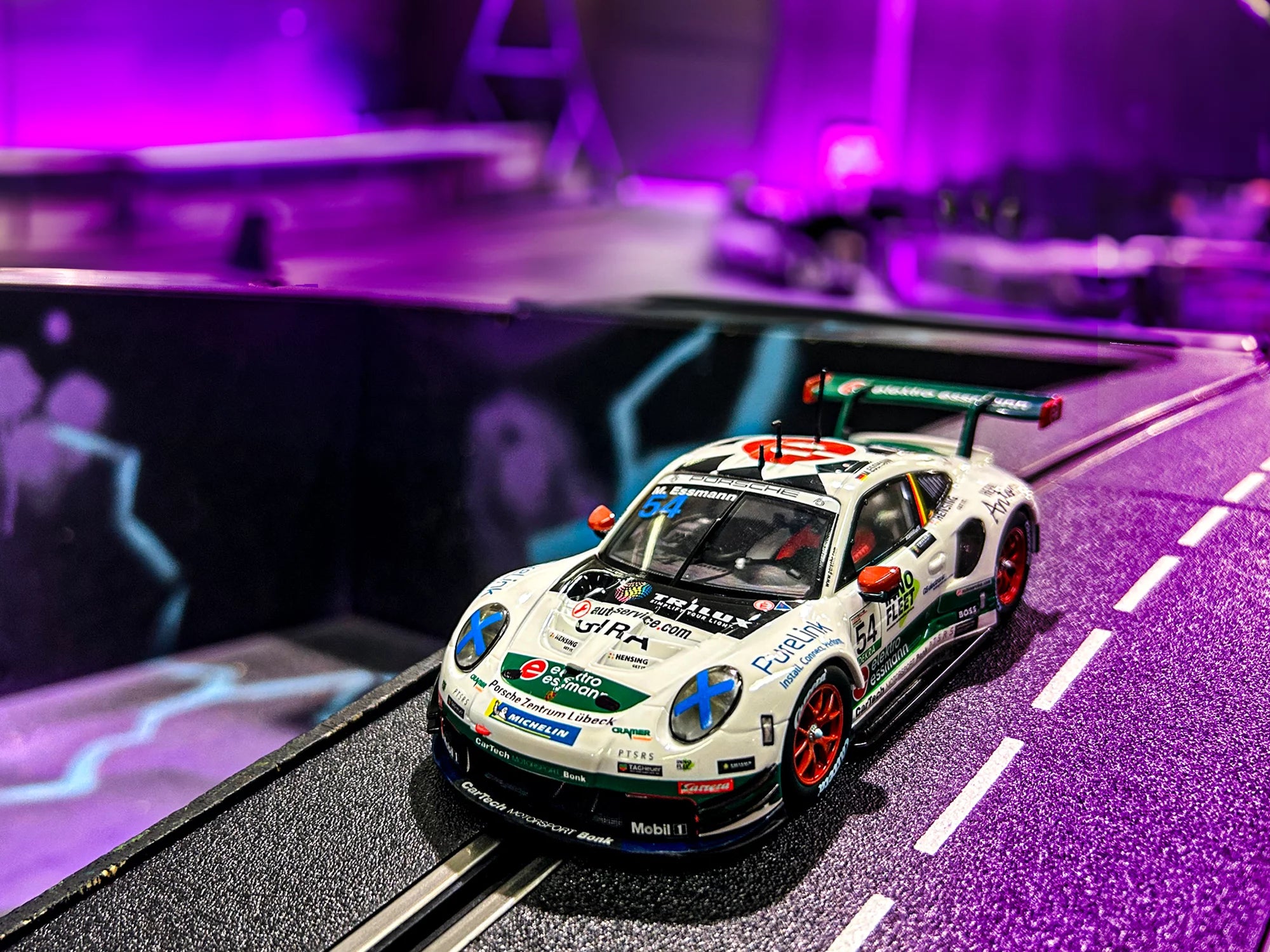 carrera-digital-132-porsche-911-cartech-slotcar-no-54 image 2