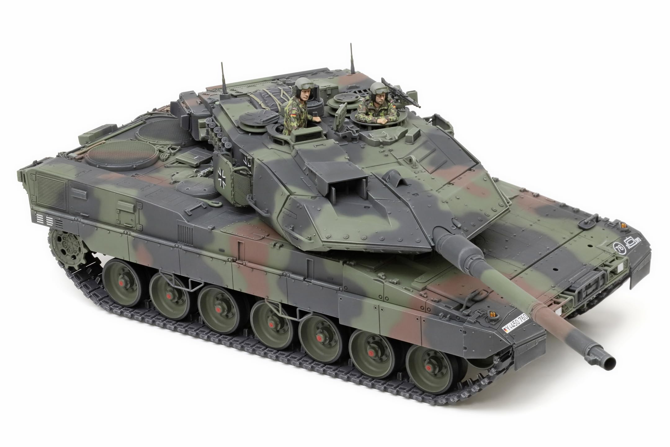 tamiya-35387-leopard-2-a7v-1-35-panzer-modellbausatz image 1