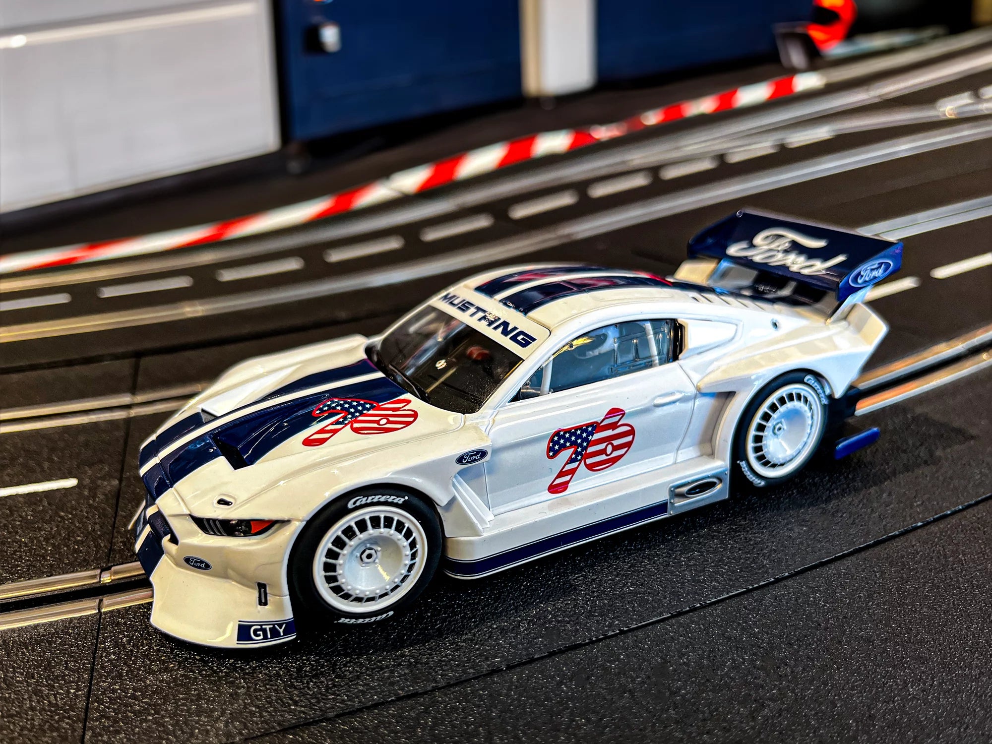 carrera-rc-digital-132-ford-mustang-gty-slotcar-no-76-1-32 image 3