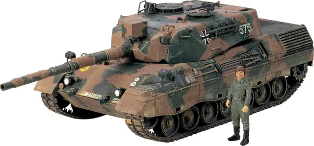 tamiya-35112-leopard-1a4-plastikbausatz-1-35-figur image 1