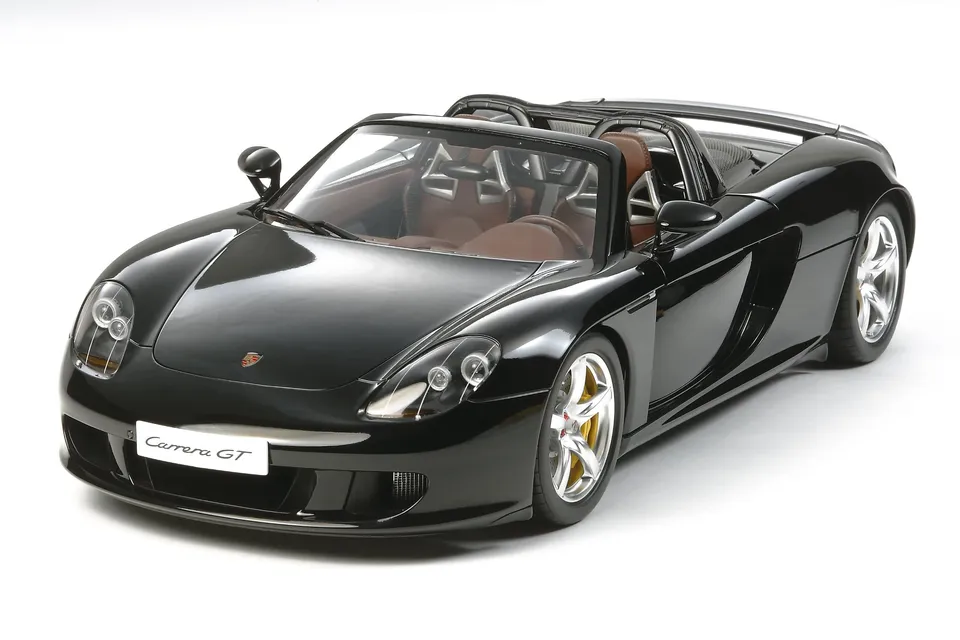 tamiya-300012050-porsche-carrera-gt-modellbausatz-1-12-die-cast image 1