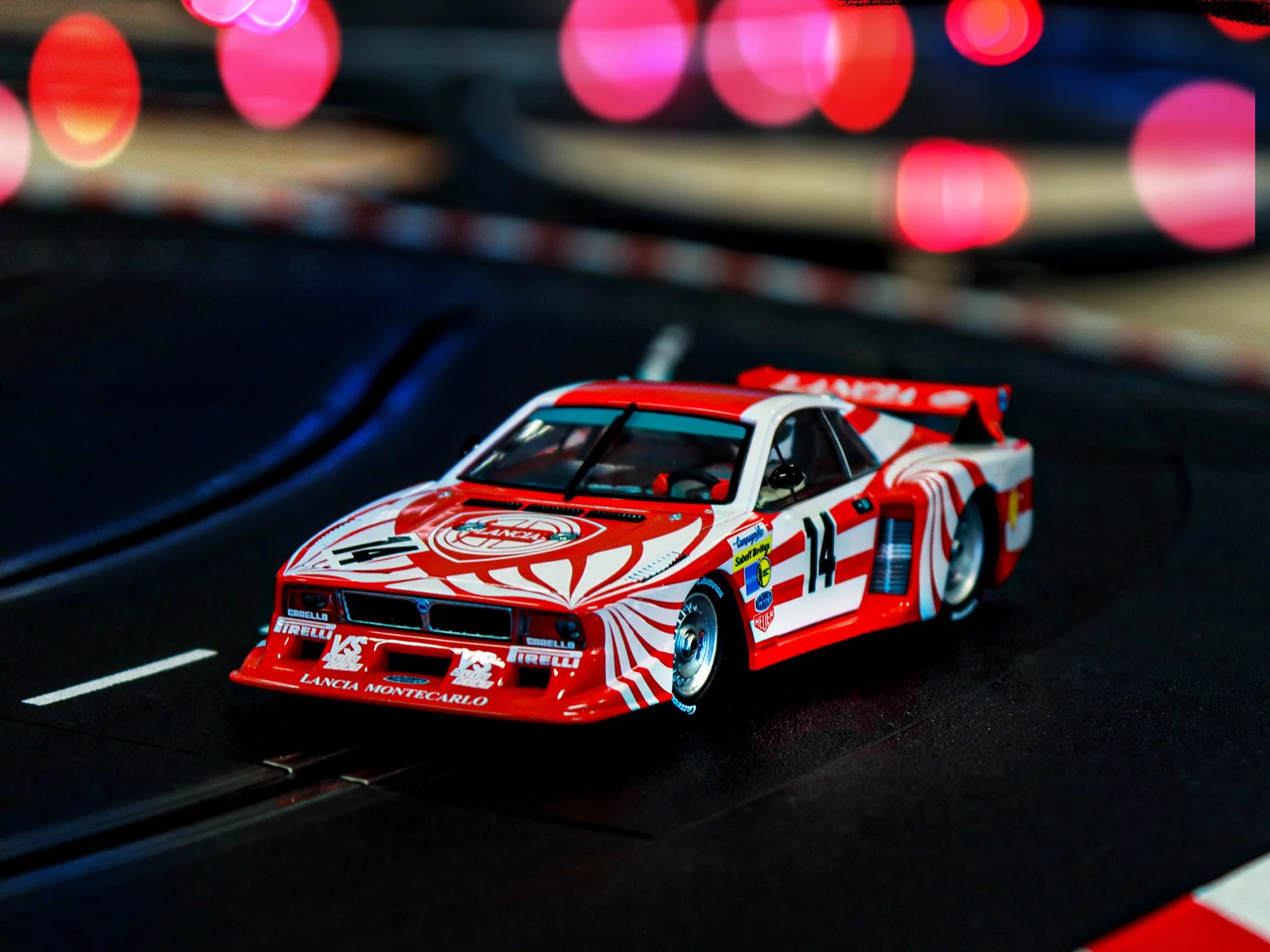 carrera-digital-132-lancia-beta-montecarlo-slotcar-no-14-1-32-mit-licht image 2