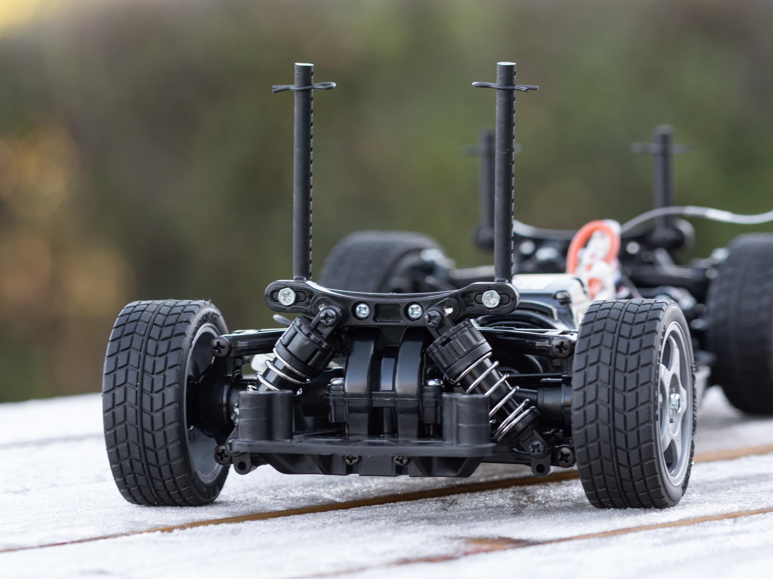 tamiya-audi-quattro-rally-a2-tt-02-rc-auto-bausatz-1-10-wei image 6