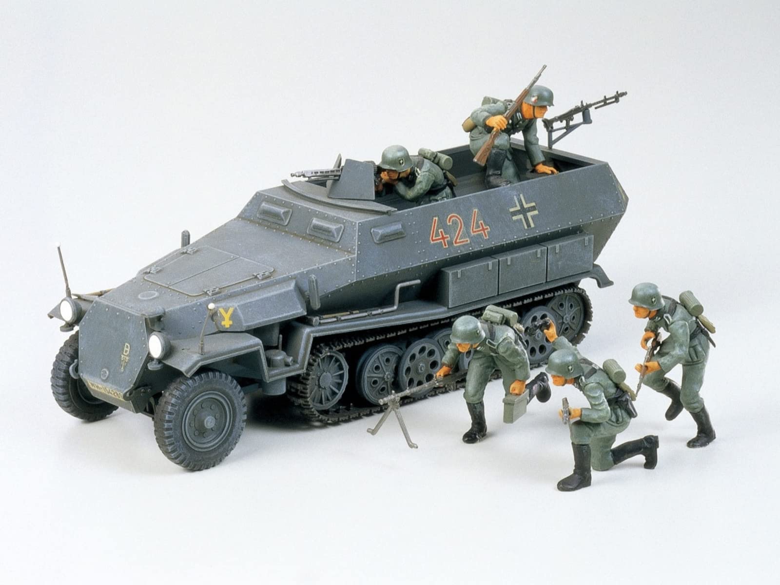 tamiya-sdkfz-251-1-hanomag-300035020-bausatz-1-35-halbketten image 2