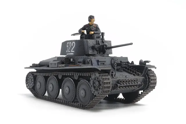 tamiya-pzkpfw-38-t-e-f-32583-panzermodell-1-48 image 1