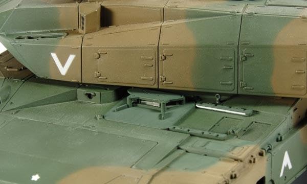 tamiya-static-models-35329-1-35-jgsdf-type-10-panzer-bausatz image 8