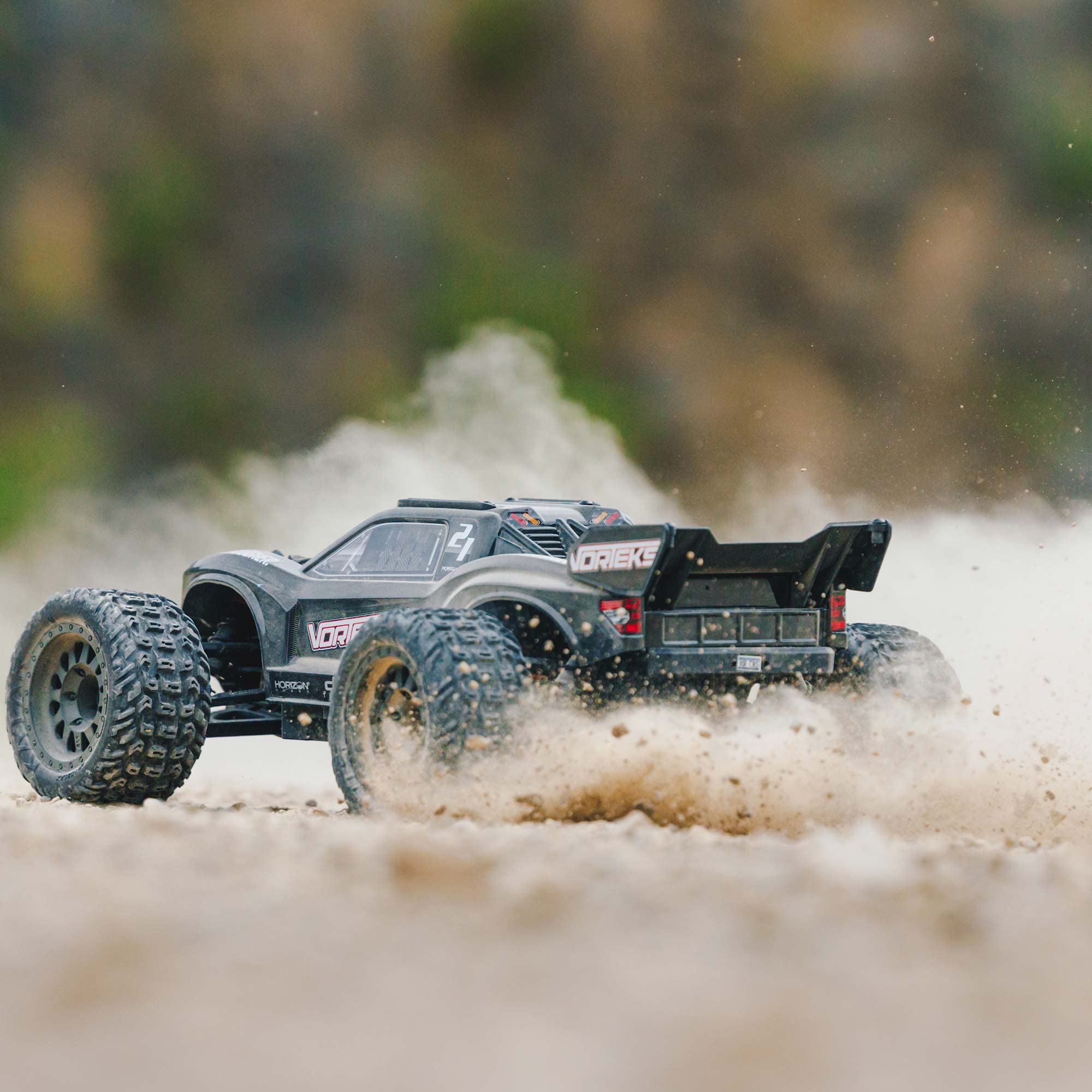 arrma-vorteks-4x2-boost-stadium-truck-1-10-gunmetal-rtr-mit-akku image 6