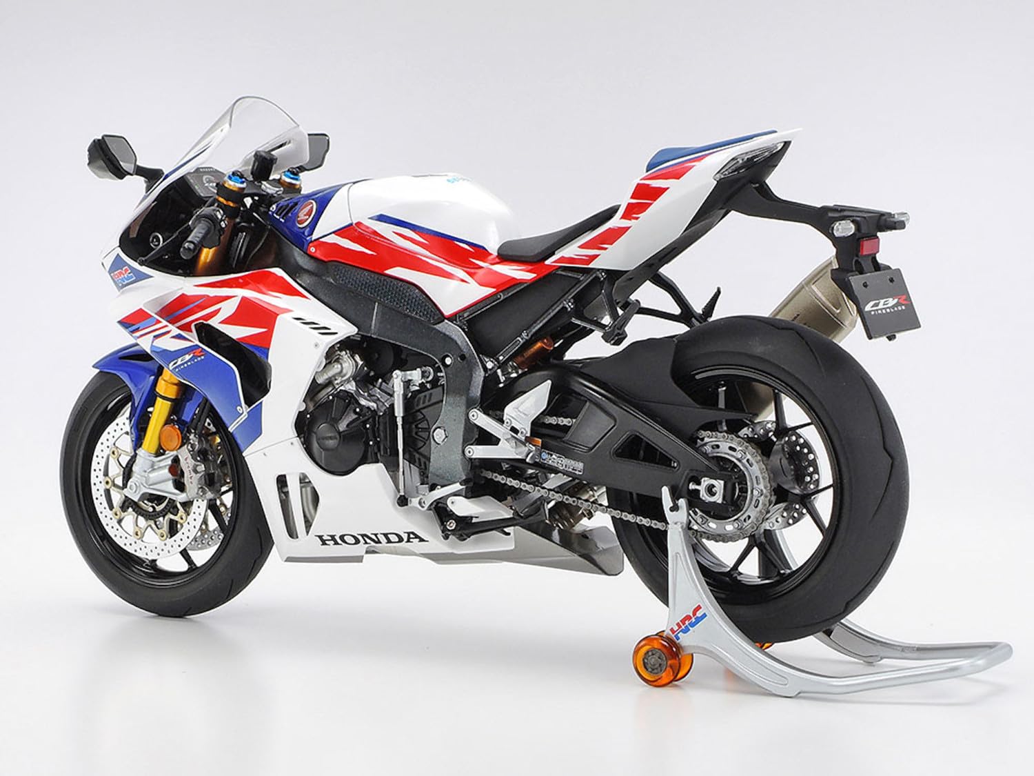 tamiya-14141-honda-cbr-1000rr-r-fireblade-modellbausatz-1-12-unlackiert image 7