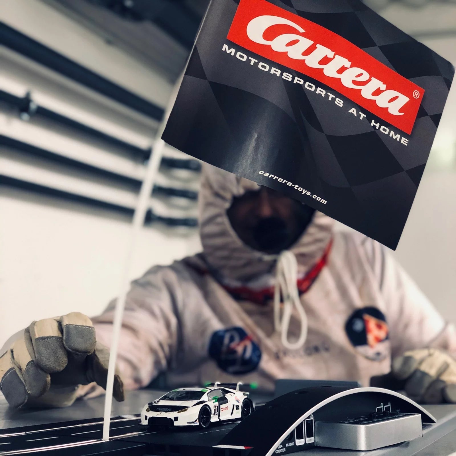 carrera-digital-132-lamborghini-hurac-n-magnus-no-11-slotcar image 3