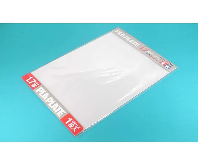 tamiya-70128-kunststoff-platte-1-7mm-klar-257x364mm image 1