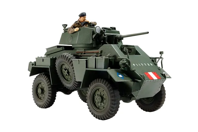 tamiya-32587-panzerwagen-1-48-plastikbausatz-unlackiert image 1