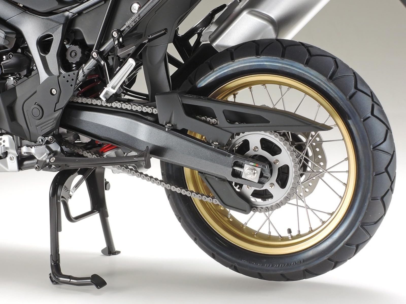tamiya-honda-crf-1000l-africa-twin-1-6-bausatz image 8