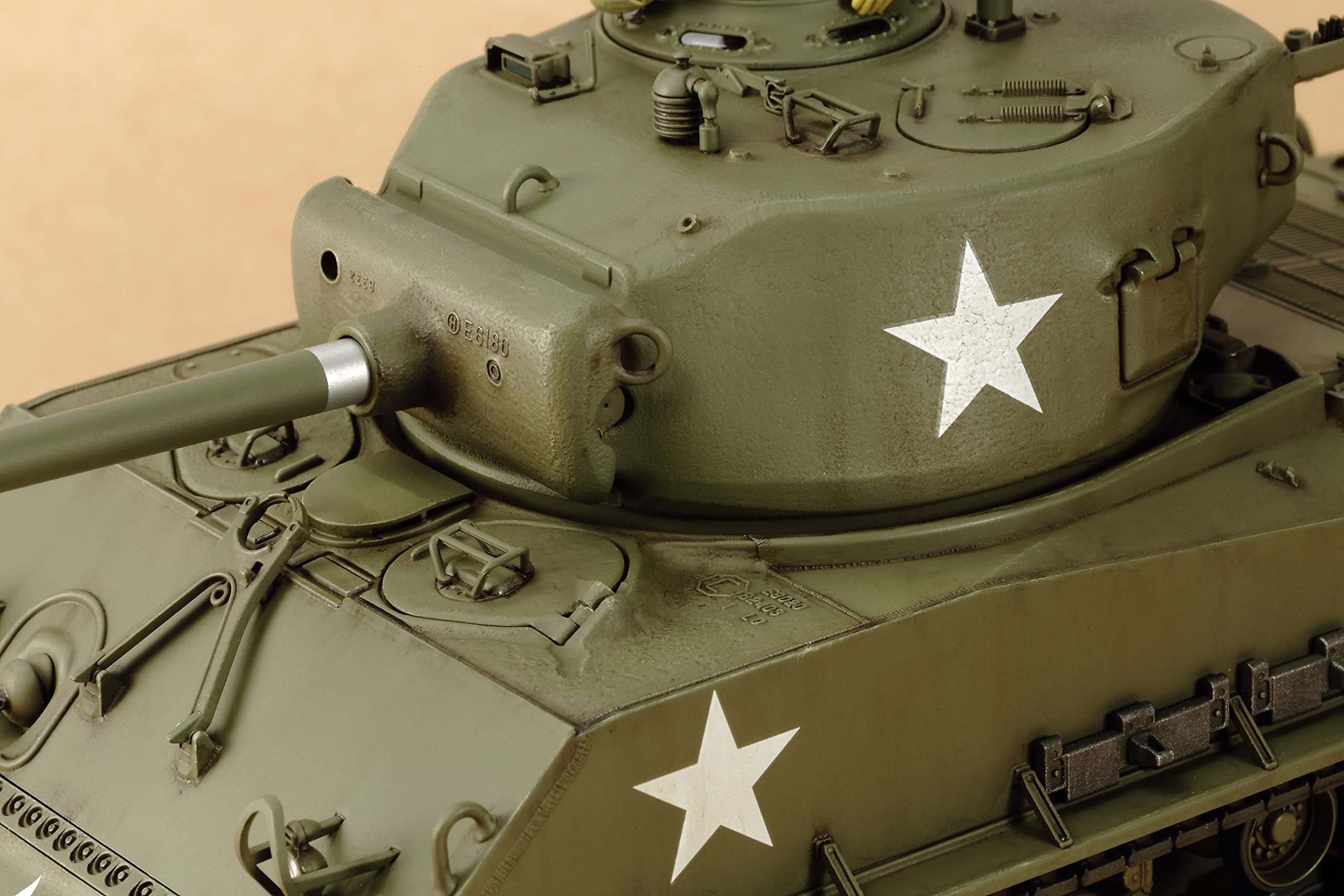 tamiya-35346-us-m4a3e8-sherman-easy-eight-1-35-bausatz image 8
