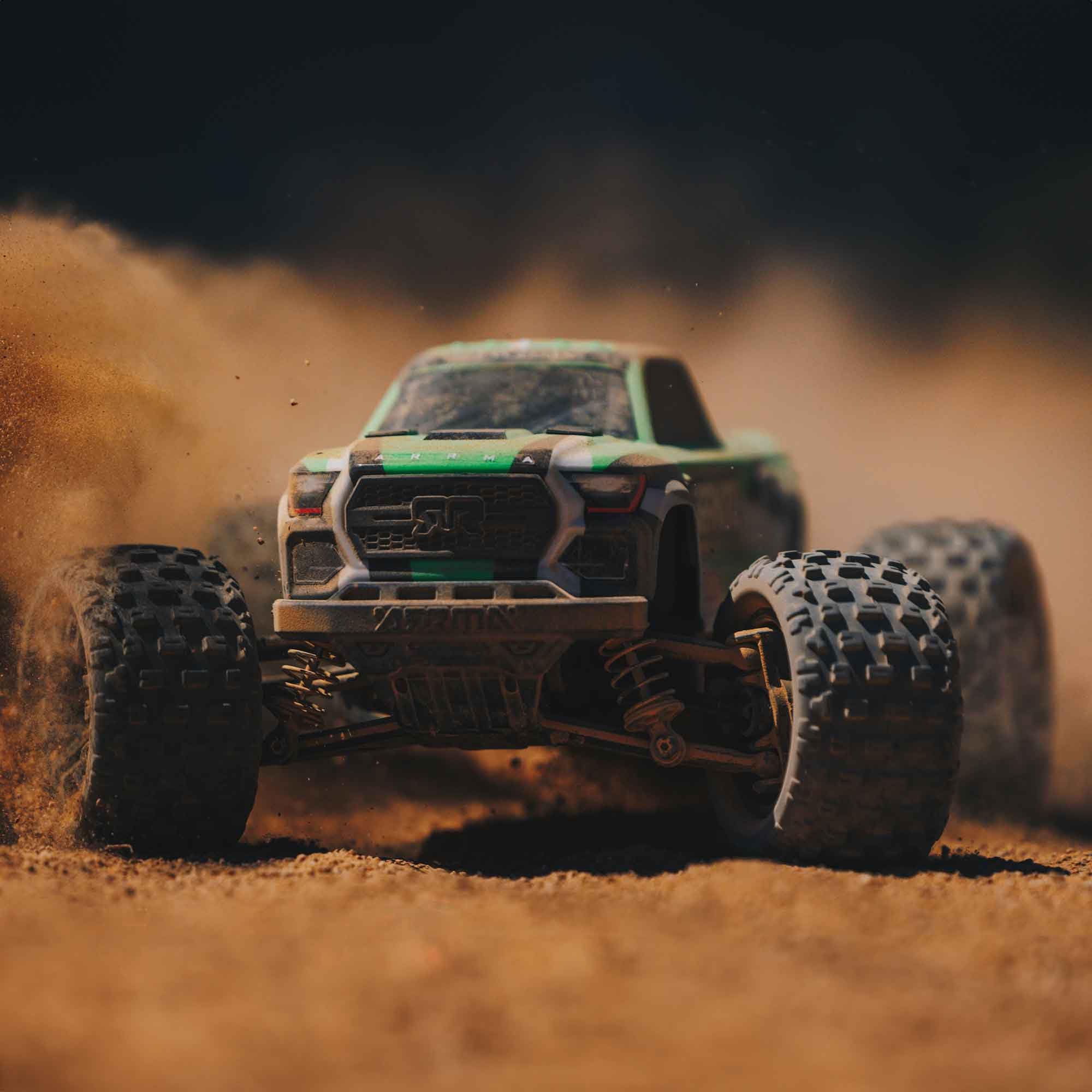 arrma-granite-grom-1-18-rc-monstertruck-gr-n-rtr-30-km-h image 7
