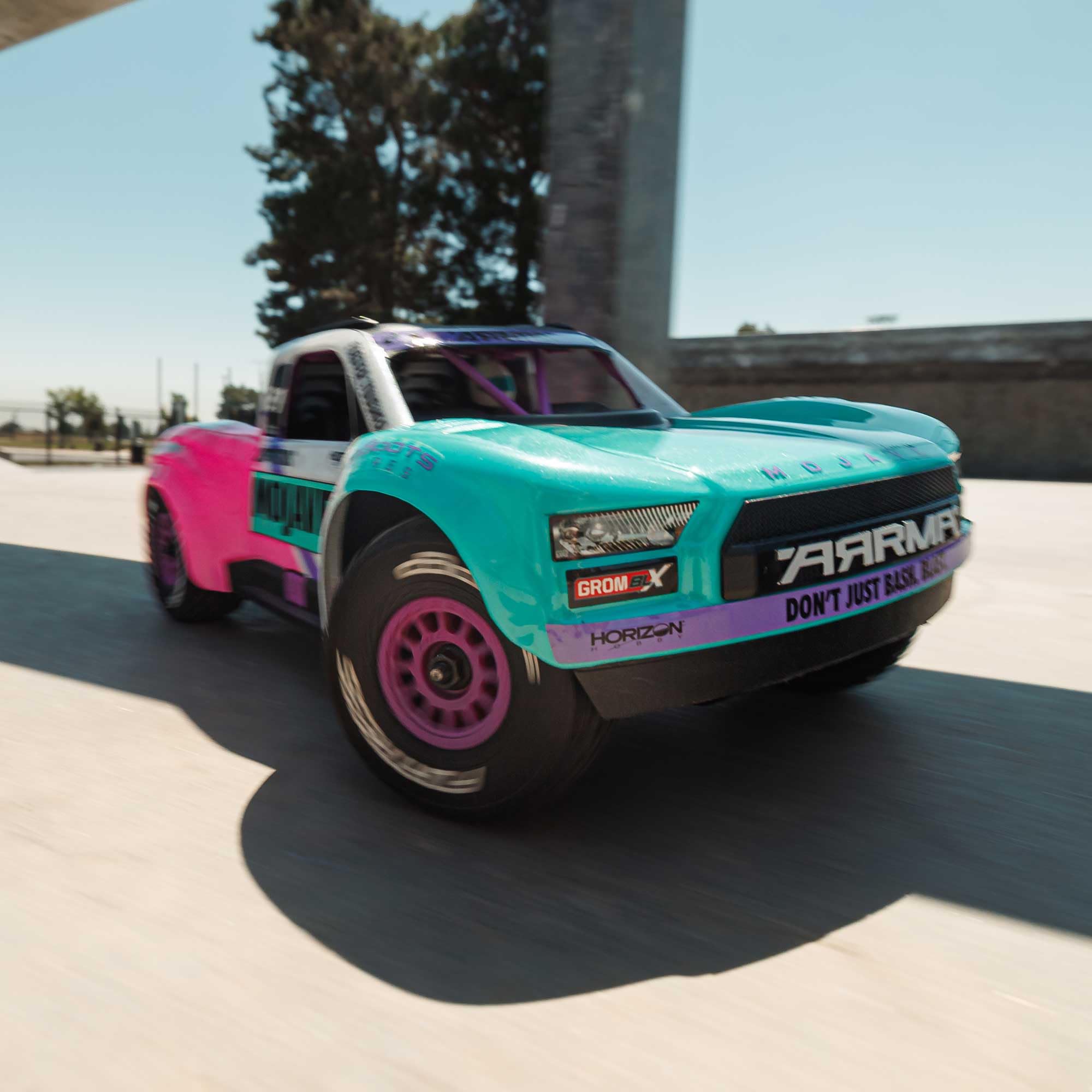 arrma-mojave-grom-223s-desert-truck-1-16-teal-brushless-rtr image 5