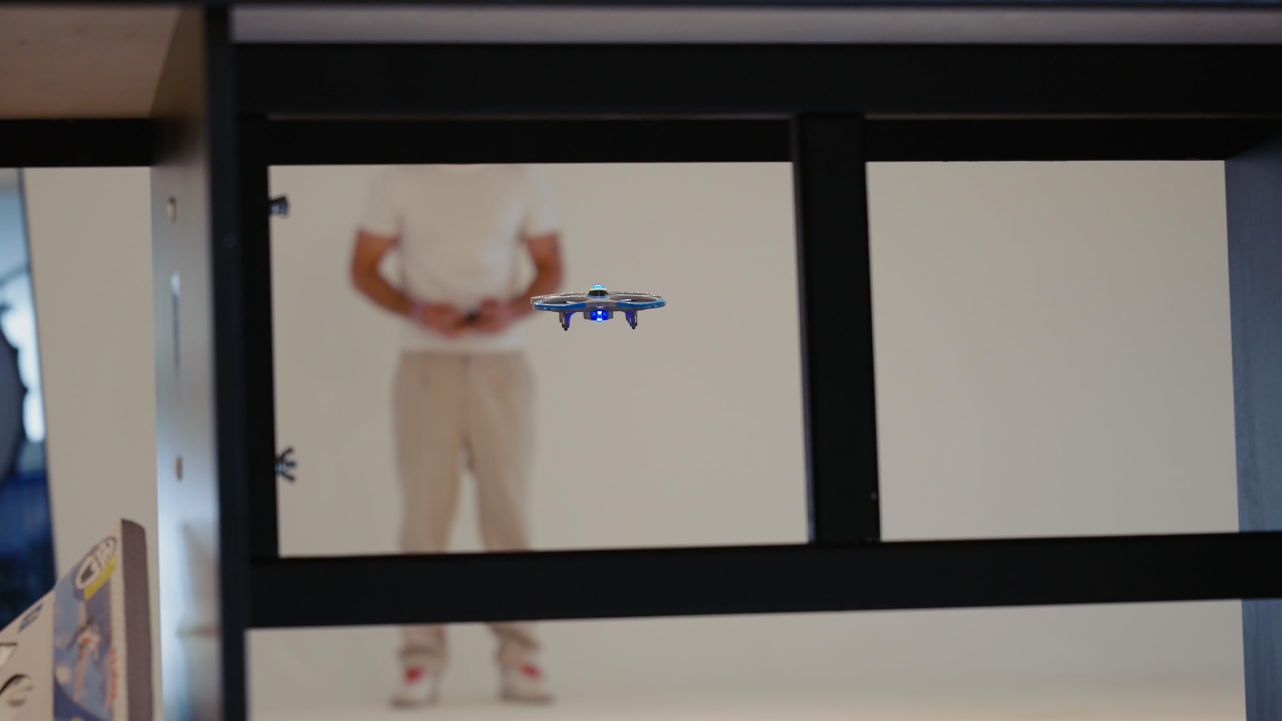 carson-cyber-drone-polizei-quadcopter-rc-drohne-grau-rtf image 8