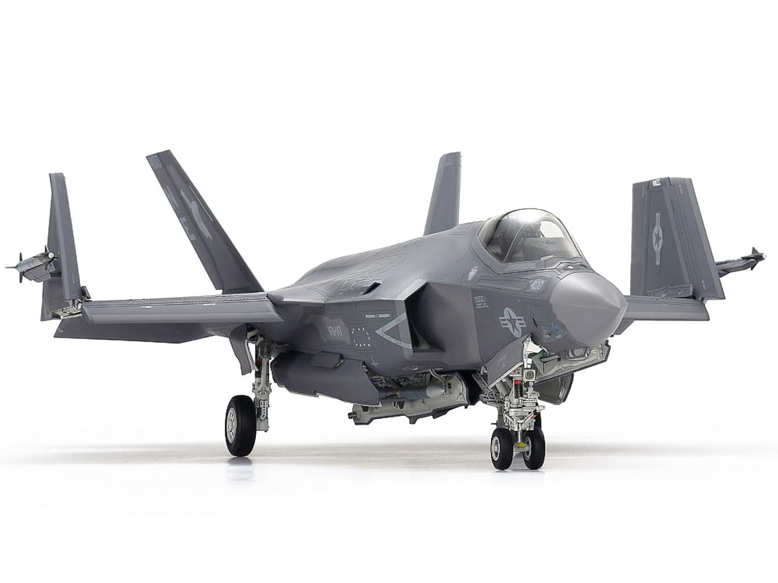 tamiya-f-35c-lightning-ii-flugzeugmodell-bausatz-1-48 image 4