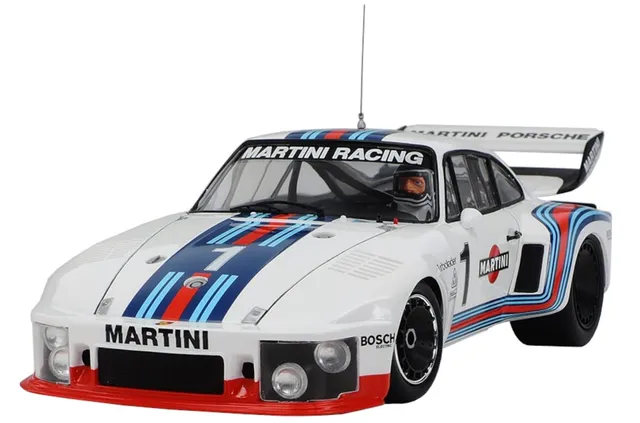 tamiya-20070-porsche-935-martini-modellbausatz-1-20-unlackiert image 1