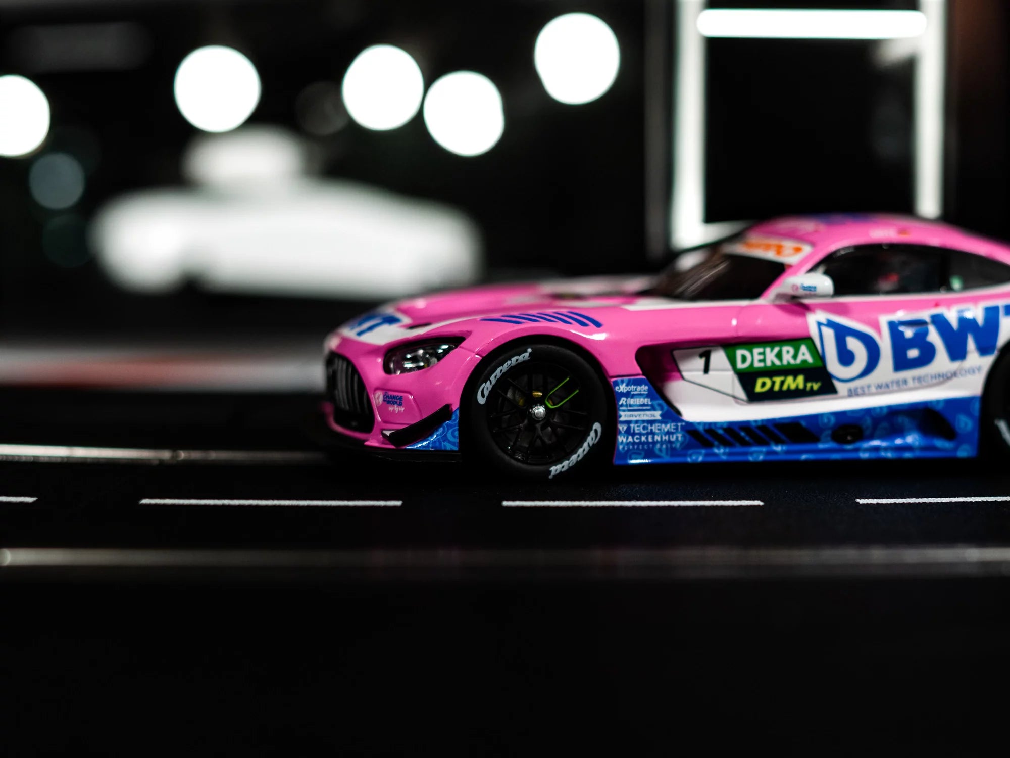 carrera-digital-132-mercedes-amg-gt3-evo-winward-no-1-slotcar image 4