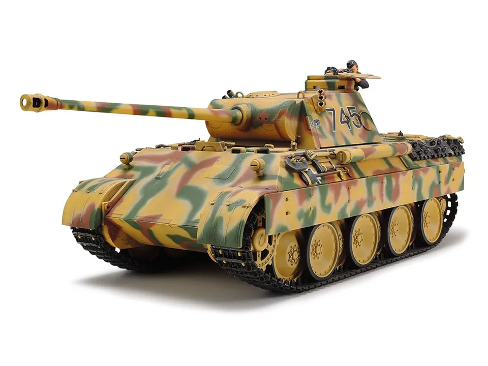 tamiya-300035345-panther-ausf-d-modellbausatz-1-35-unlackiert image 1